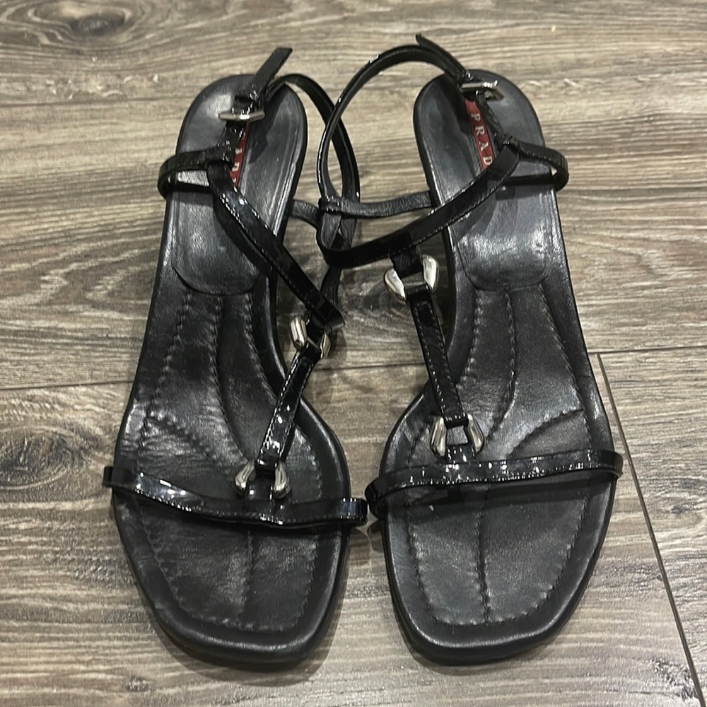 🎁 Gorgeous Prada sandal heel size 38 authentic